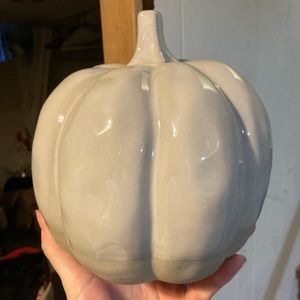 Minimalist chic ceramic pumpkin
